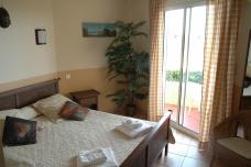 Aper&ccedil;u d'une chambre de l'h&ocirc;tel