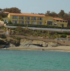 Hotel visto dalla spiaggia di St Aygulf